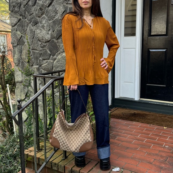 05 Boho Beautiful Pleated lined Top with front Tie - Picture 3 of 5